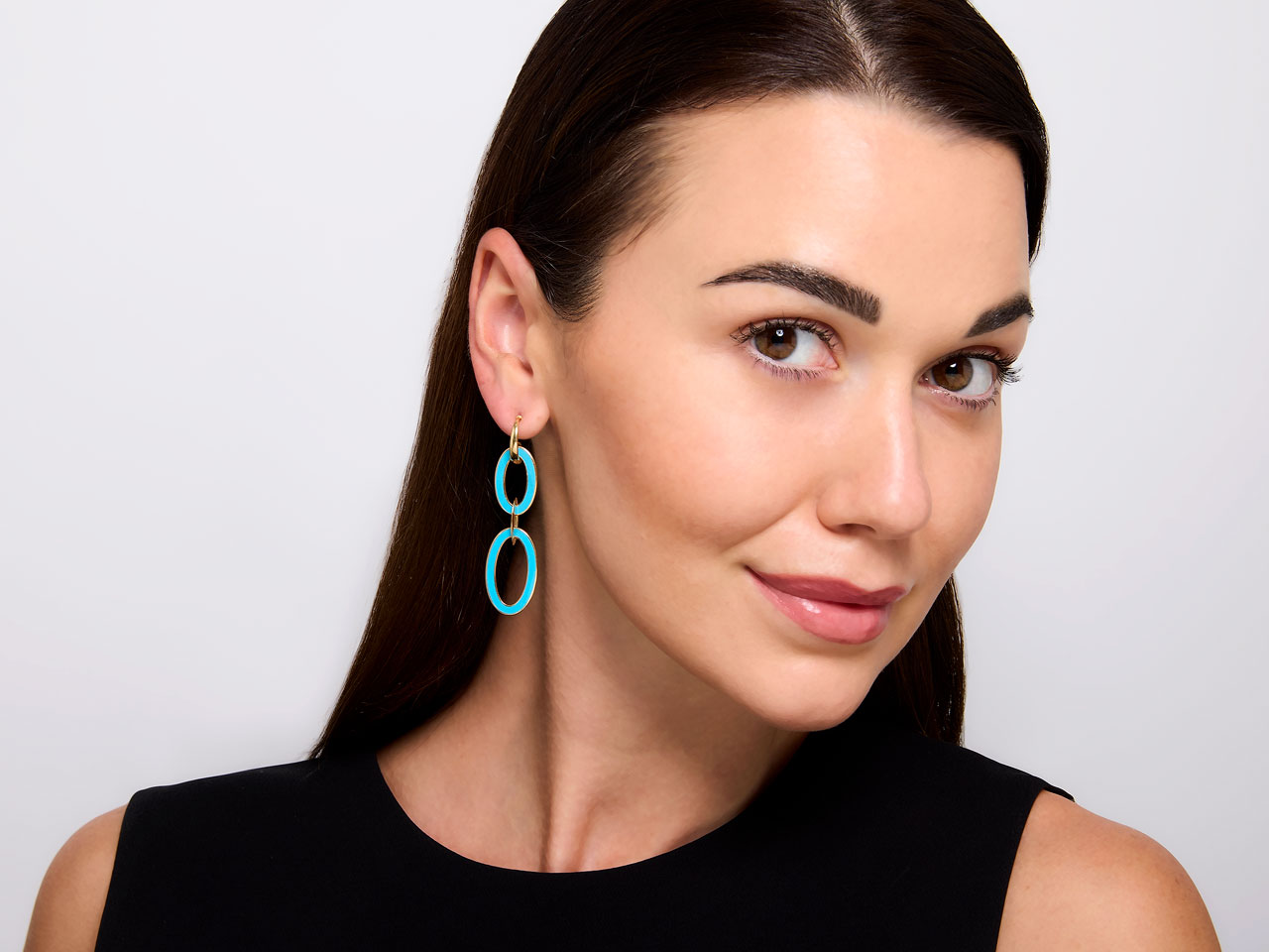 Turquoise Enamel Oval Link Earrings in 18K Gold