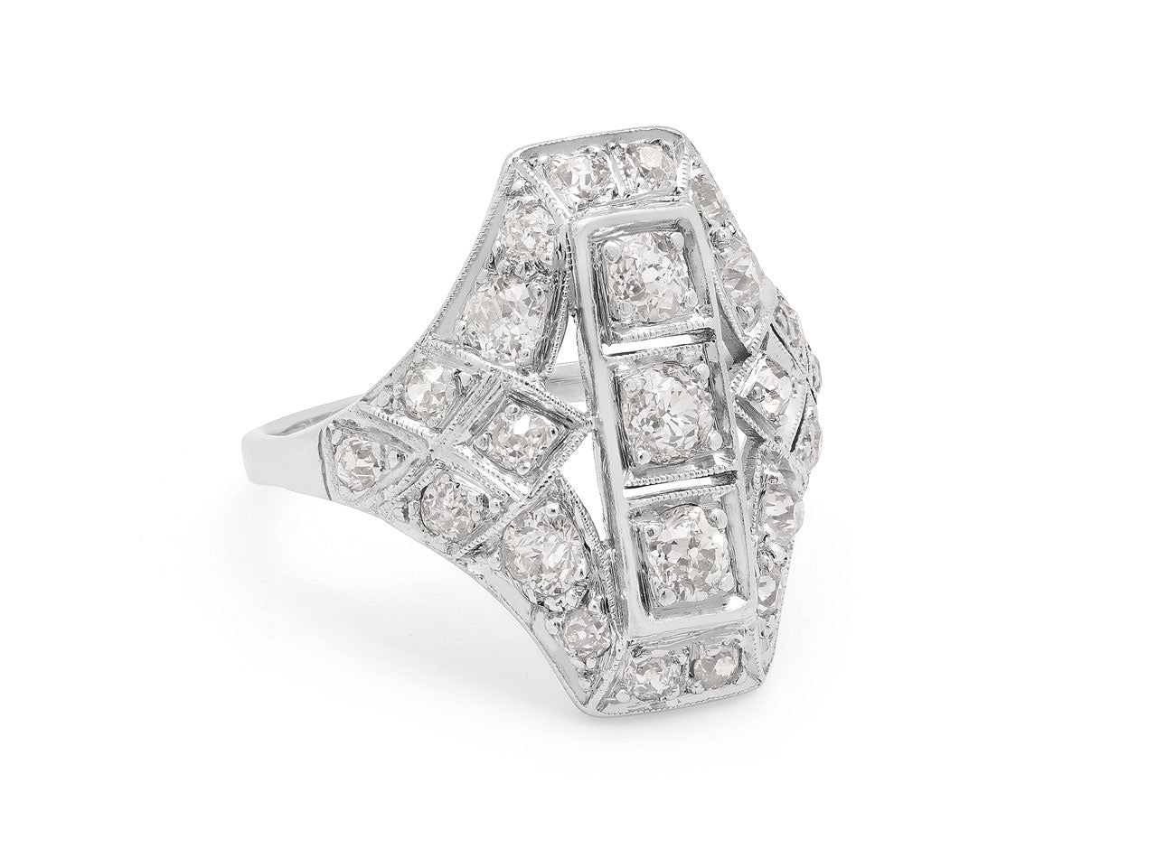 Art Deco Diamond Ring in Platinum