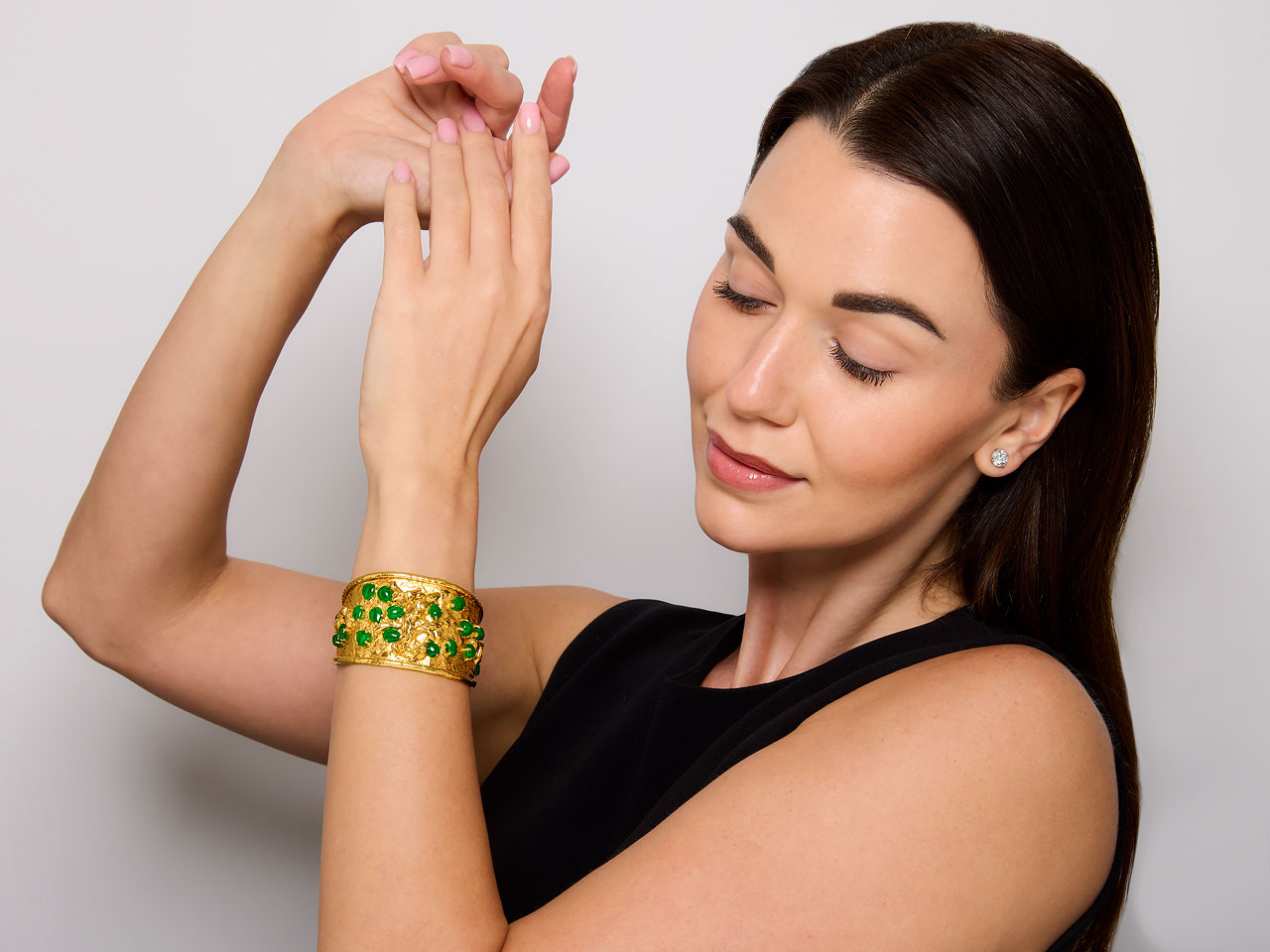 Jean Mahie Jade Cuff Bracelet in 22K Gold