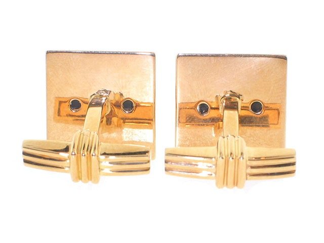 Charles Gold & Co. Black Onyx Cufflinks in 18K