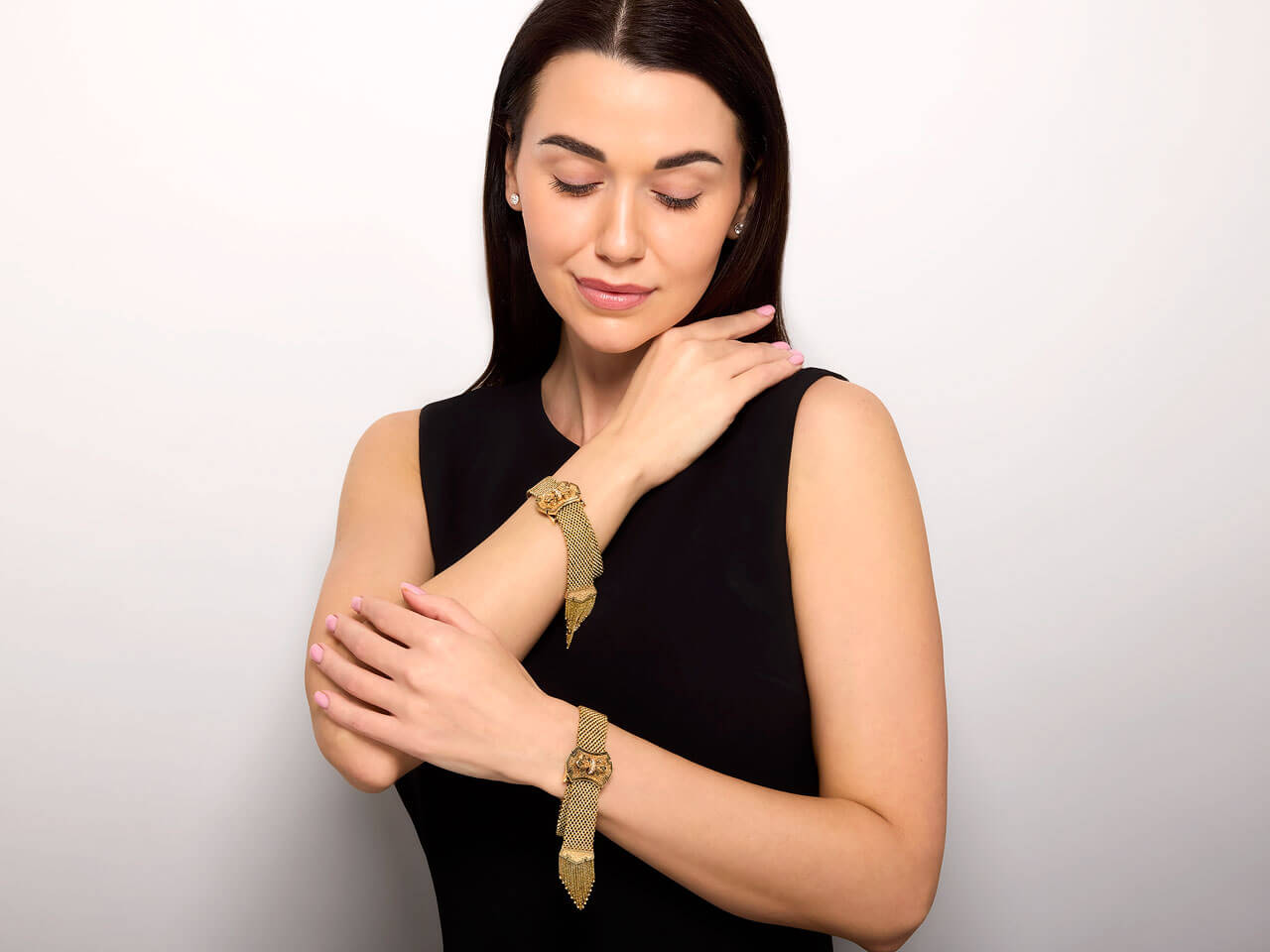 Pair of Antique Victorian Mesh Bracelets in 14K Gold