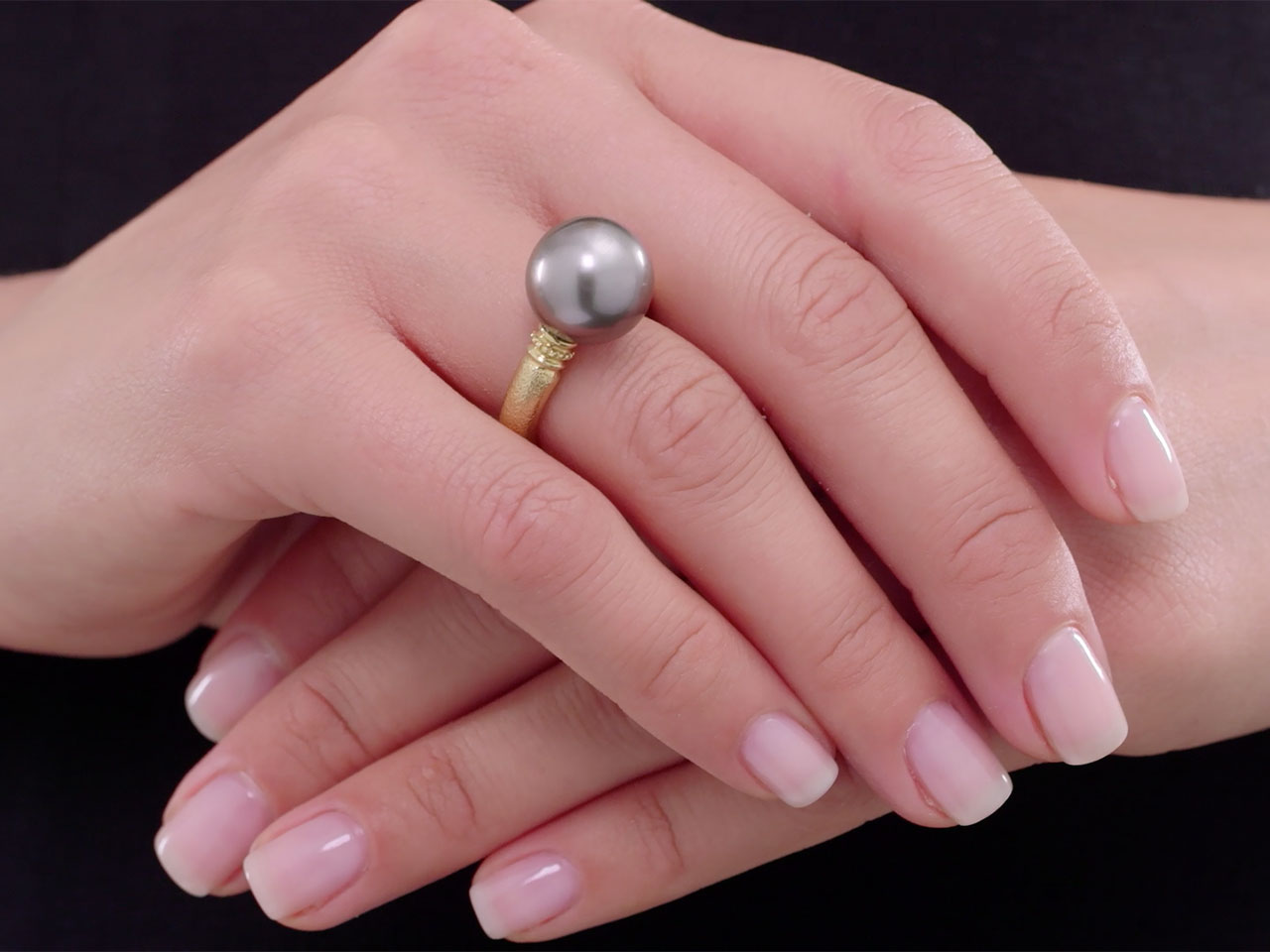 Tahitian Pearl Ring in 18K