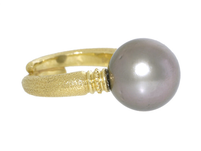 Tahitian Pearl Ring in 18K