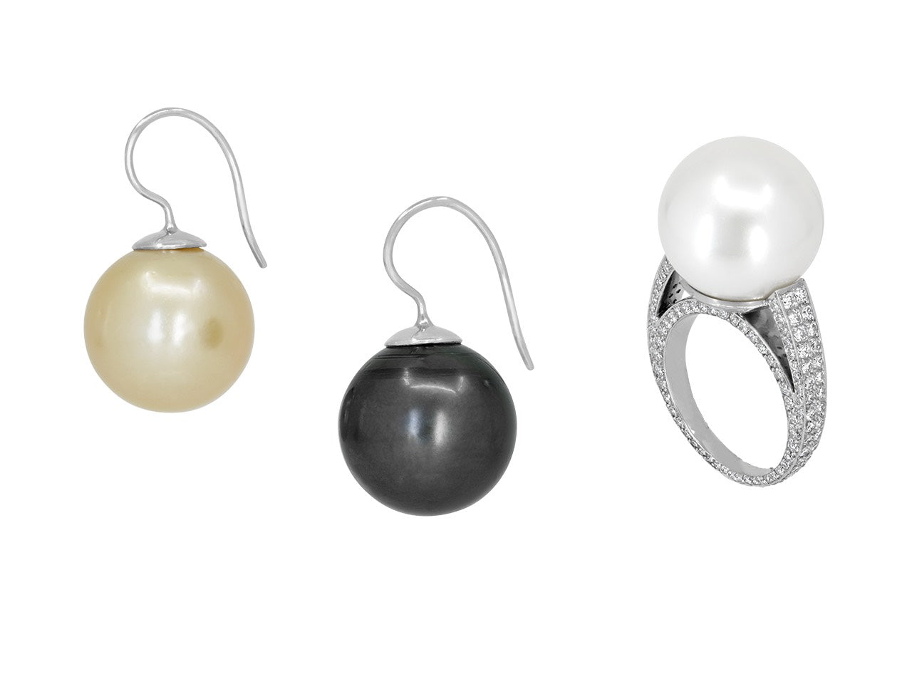 Set of South Sea Pearl and Diamond Ring and Earrings in 18K White Gold and Platinum