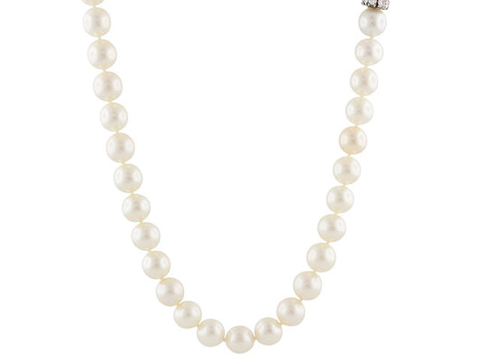 Pair of Akoya Pearl Necklaces in 14K Gold