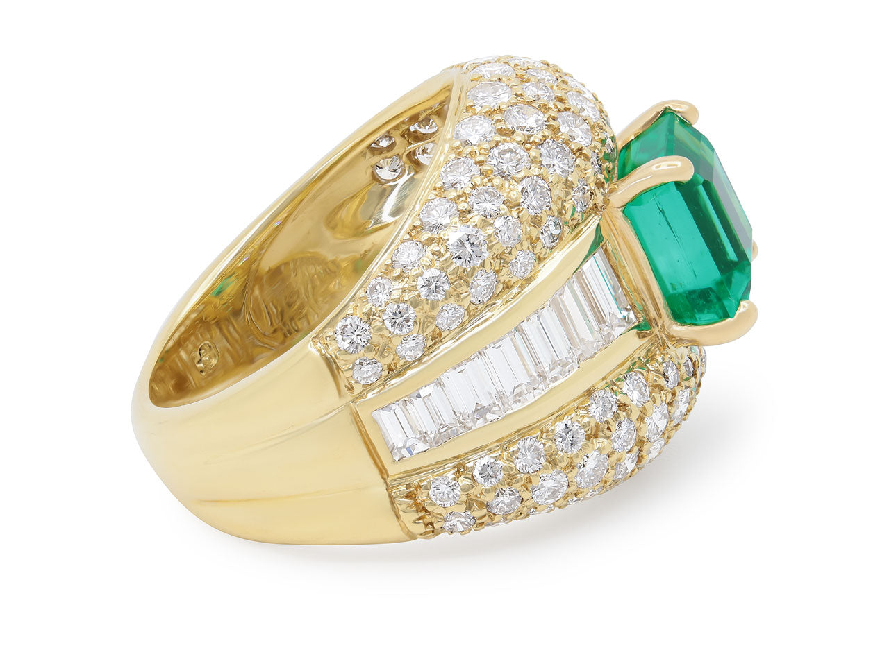 Hammerman Brothers Emerald and Diamond Ring in 18K Gold