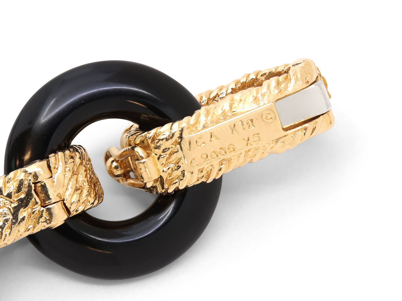 Van Cleef & Arpels Onyx and Gold Bracelet in 18K