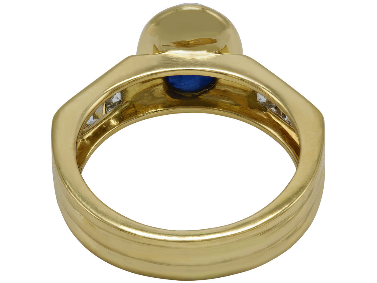 Cabochon Sapphire and Diamond Ring in 18K Gold