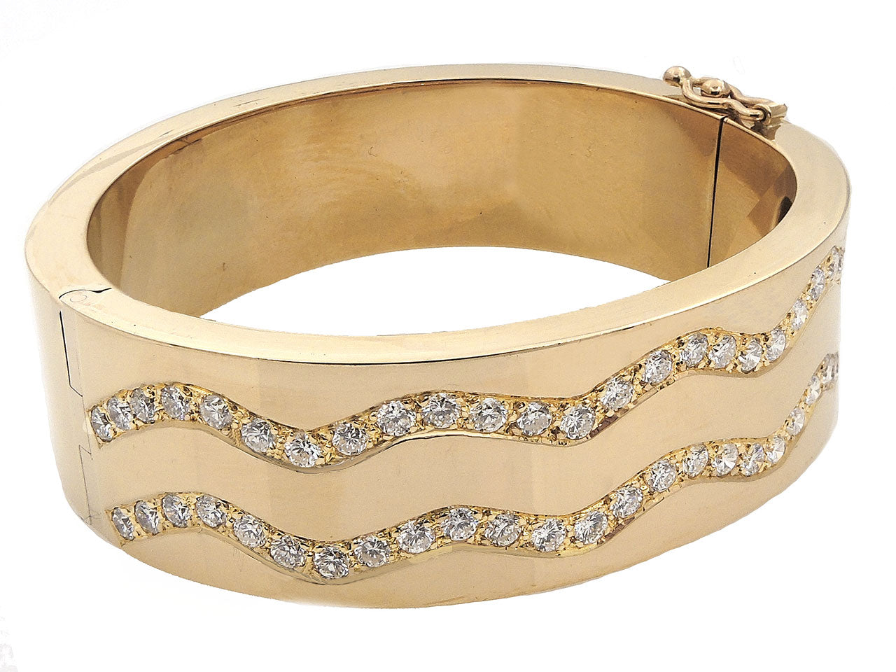 Diamond Bangle in 18K Gold