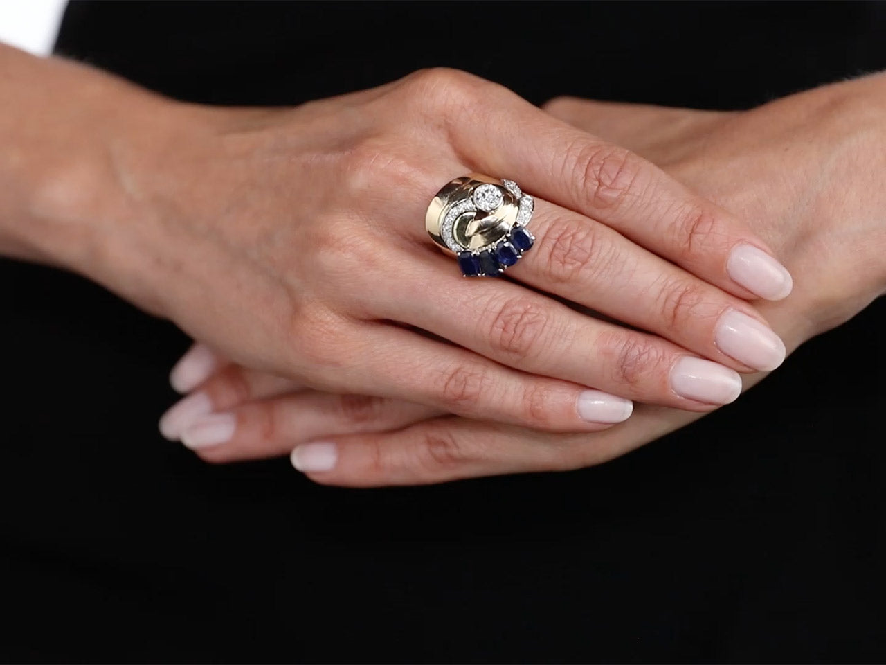 Retro Sapphire and Diamond Ring in 18K Gold