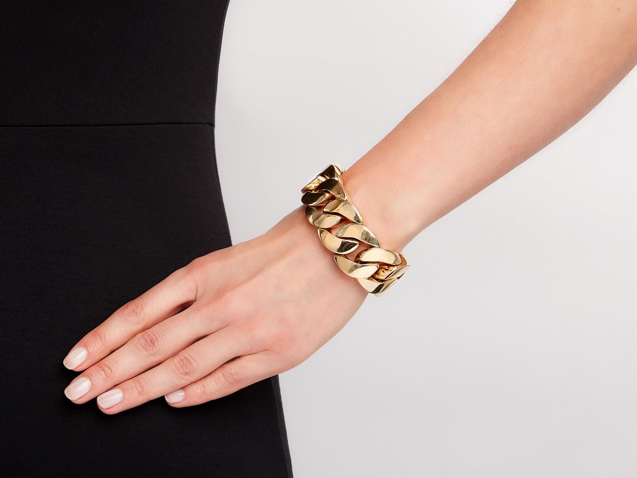 Curb Link Bracelet in 18K Gold, Large, by Beladora