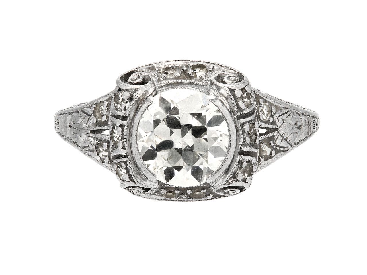 Art Deco Transitional Cut Diamond Ring in Platinum