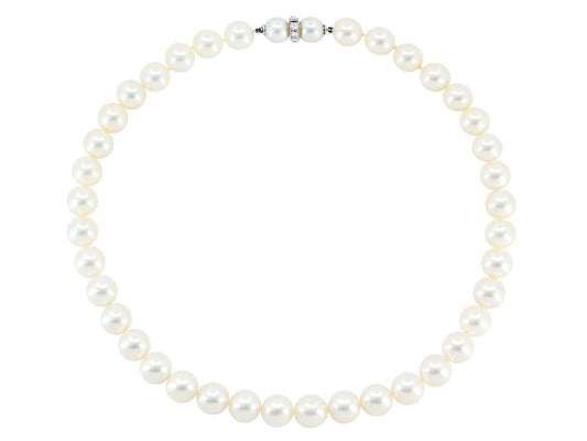 Pearl Necklace, with Diamond 14K White Gold Clasp