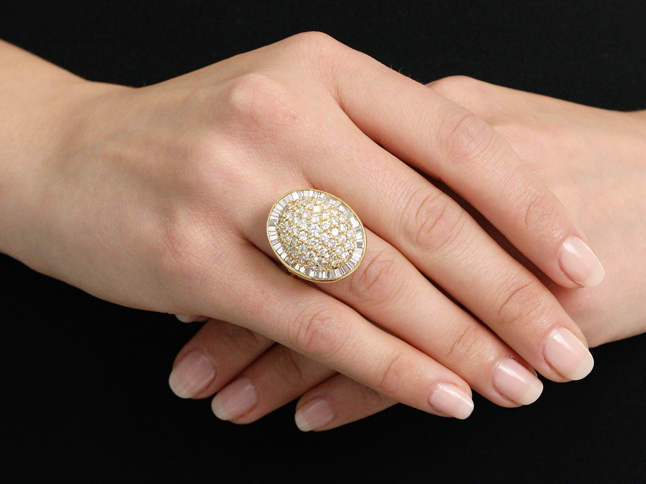 Pavé Diamond Ring in 18K Gold