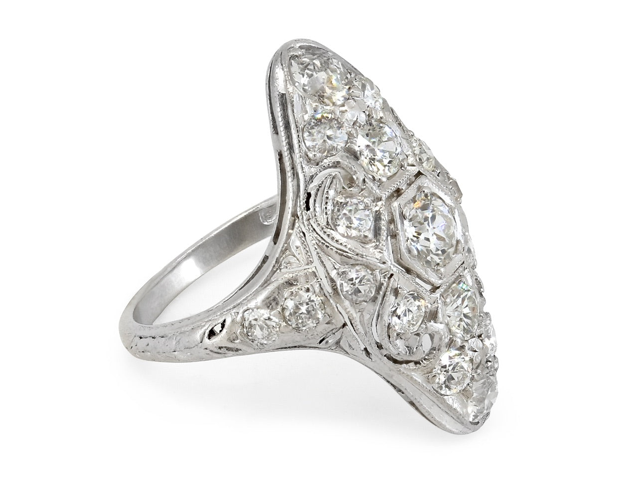 Antique Edwardian Diamond Filigree Ring in Platinum