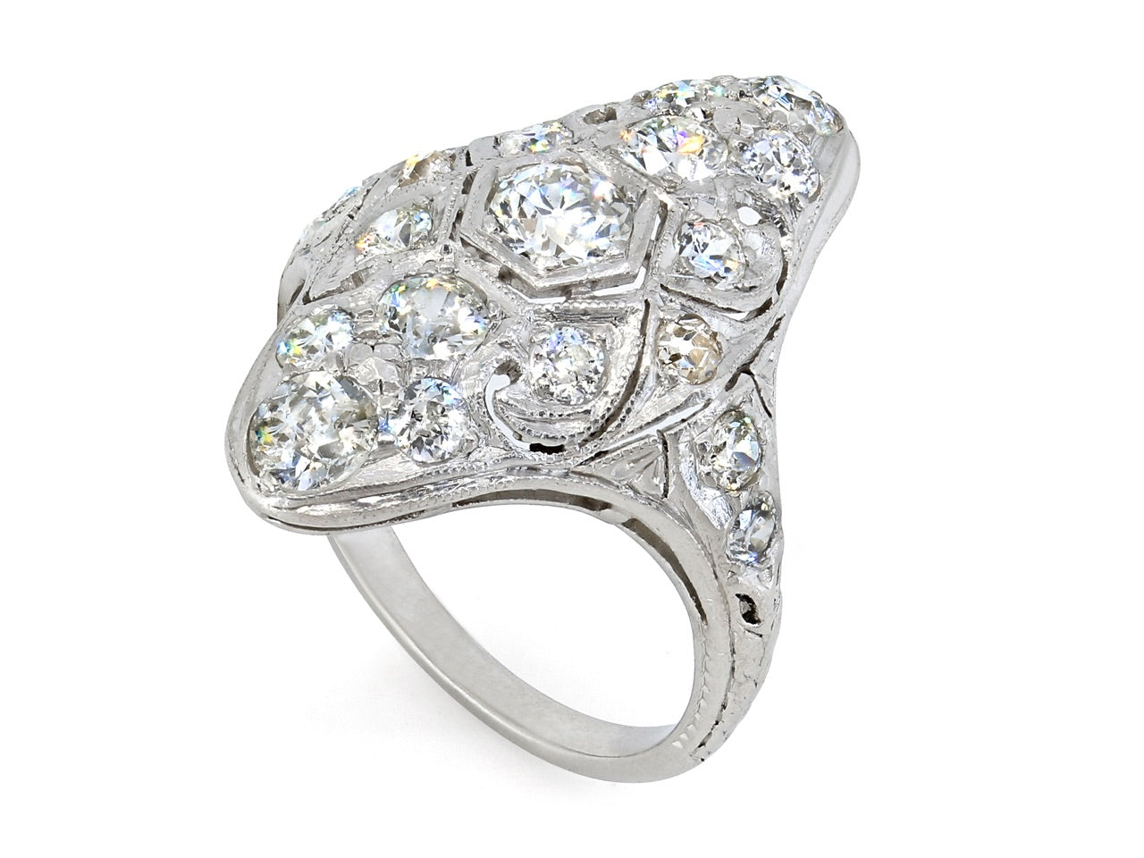 Antique Edwardian Diamond Filigree Ring in Platinum