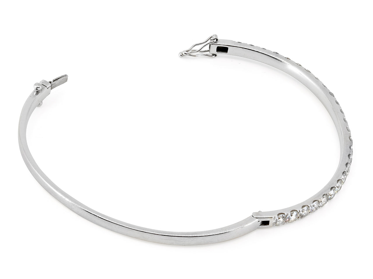 Diamond Bangle in 18K White Gold