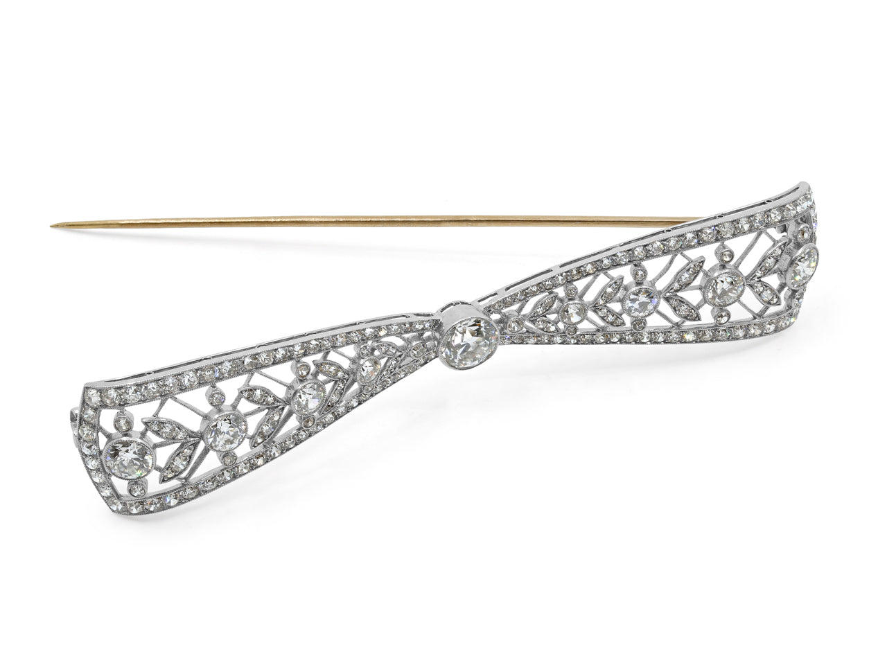 Antique Edwardian Diamond Bow Brooch in Platinum