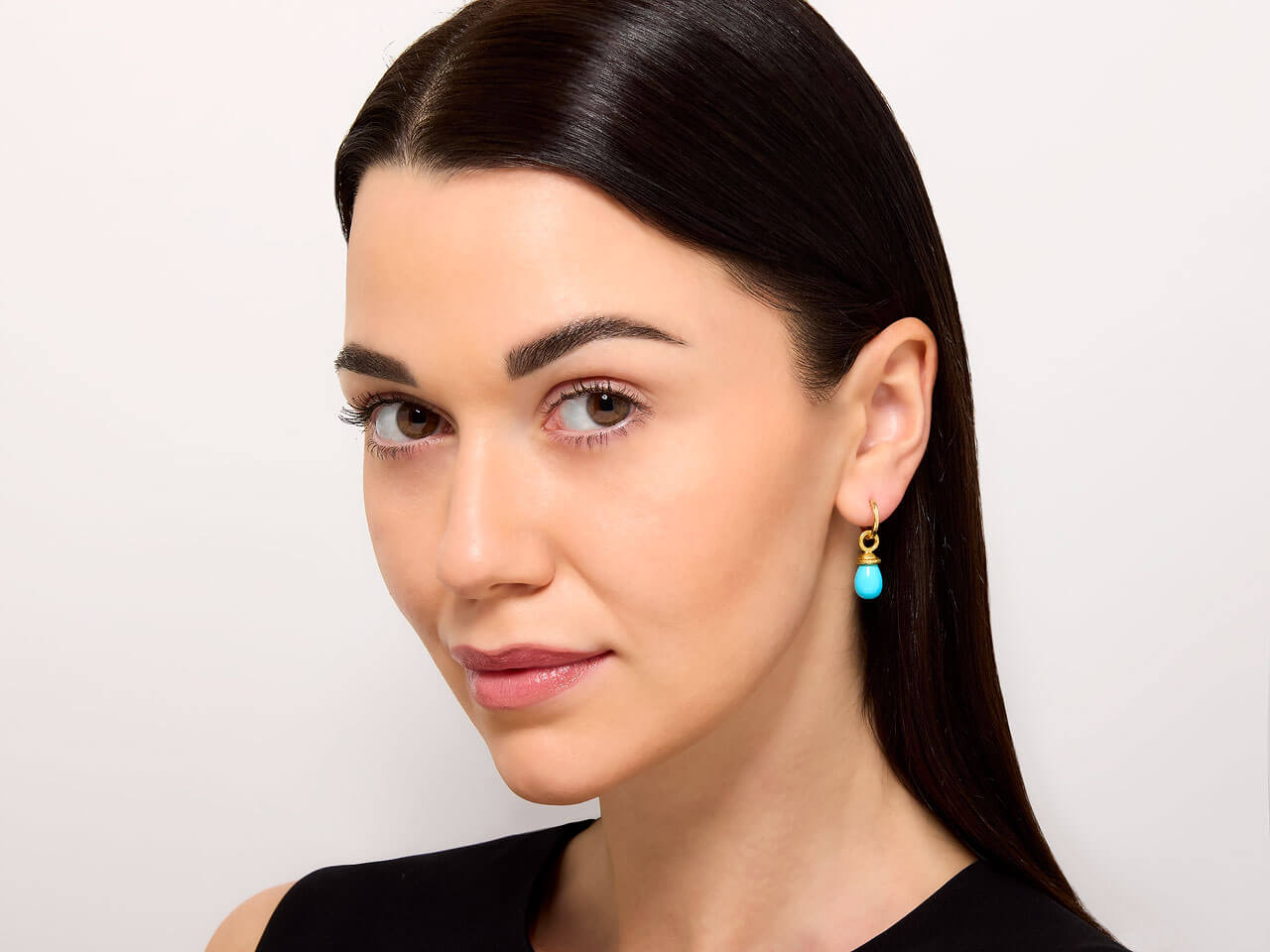 Elizabeth Locke Turquoise Earrings Charms in 19K Gold