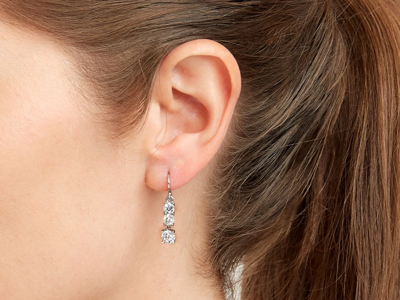 Diamond Line Earrings in 18K White Gold