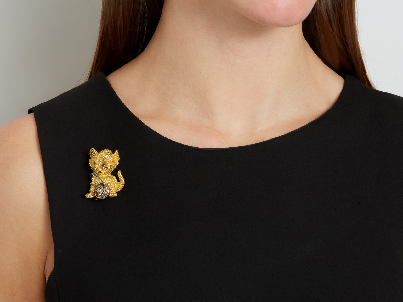 Tiffany & Co. Kitten Brooch in 20K Yellow Gold