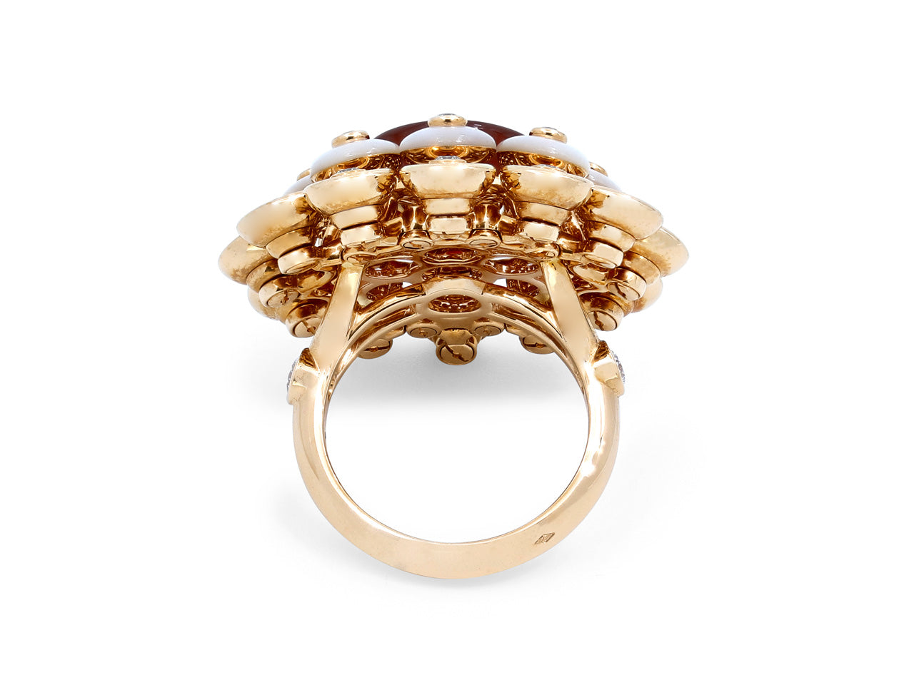 Van Cleef & Arpels 'Bouton d'or' Carnelian, Mother-of-Pearl and Diamond Ring in 18K Rose Gold