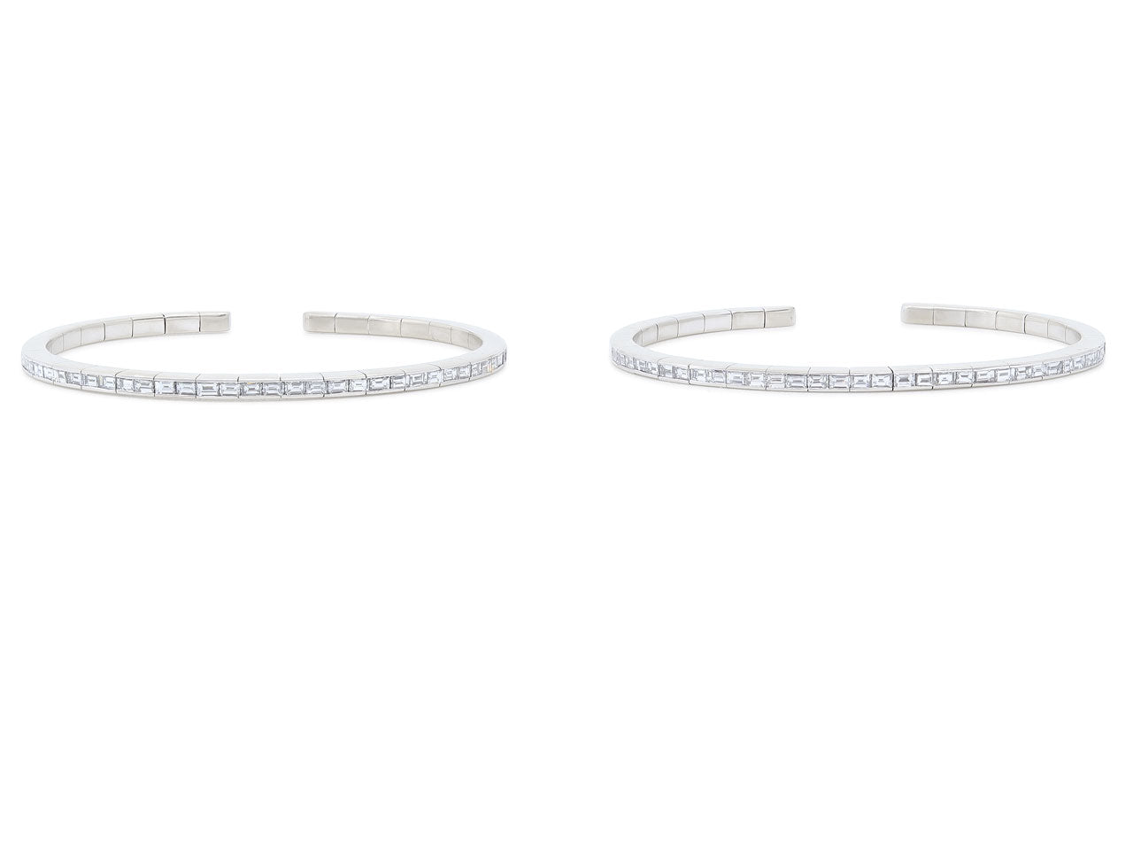 Pair of Flexible Diamond Bangle Bracelets in 18K White Gold