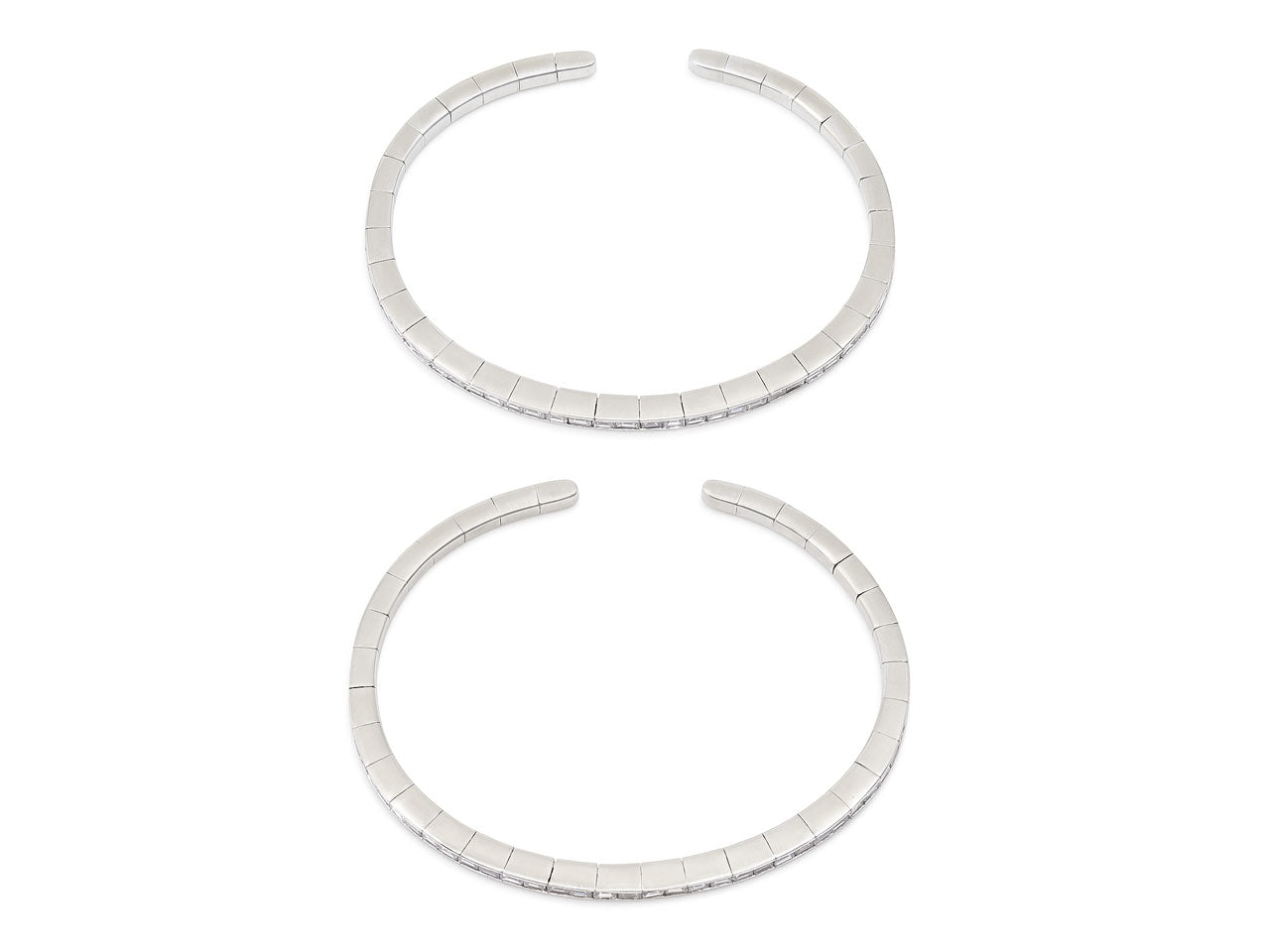 Pair of Flexible Diamond Bangle Bracelets in 18K White Gold