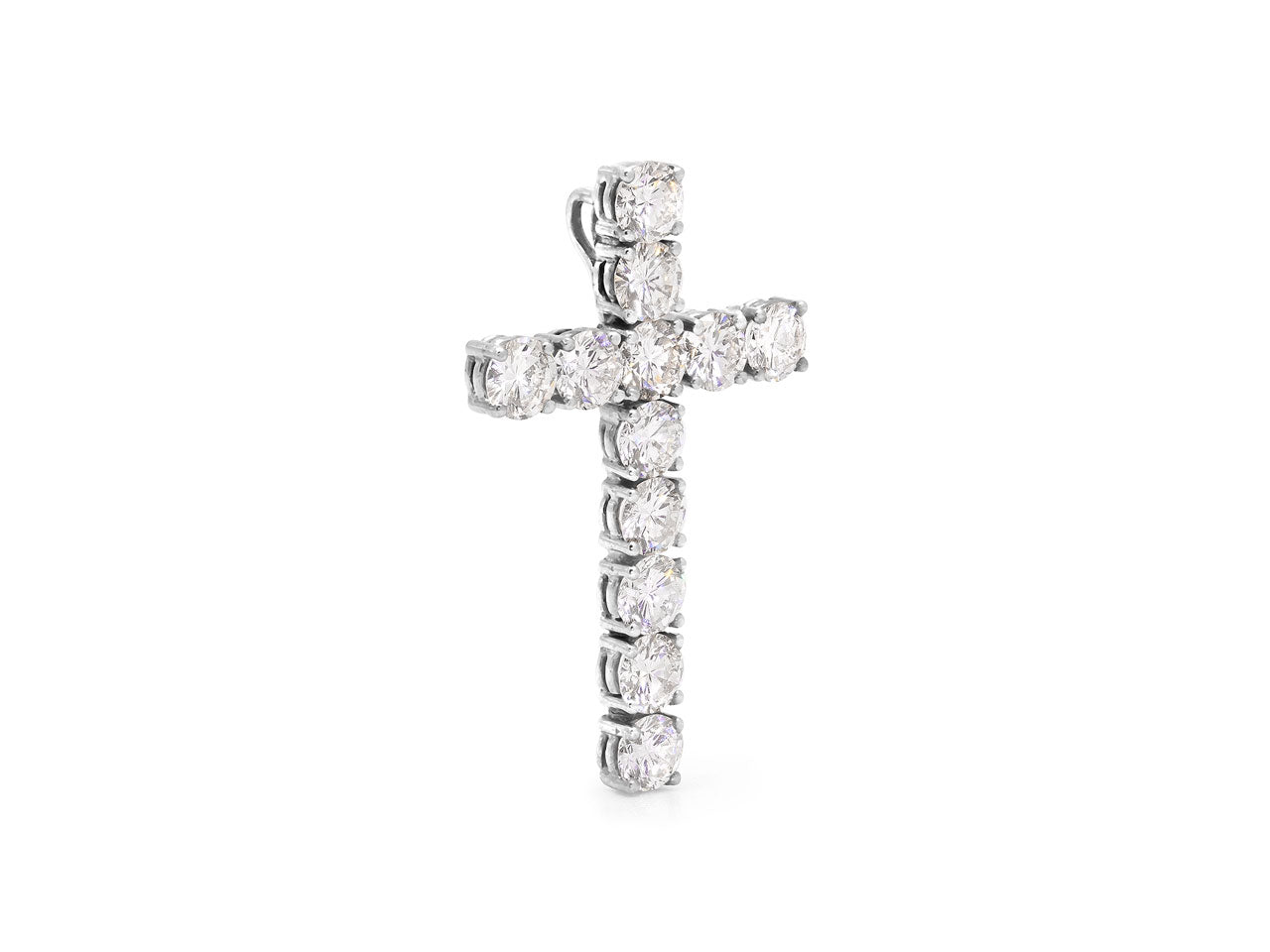 Diamond Cross Pendant in 18K White Gold