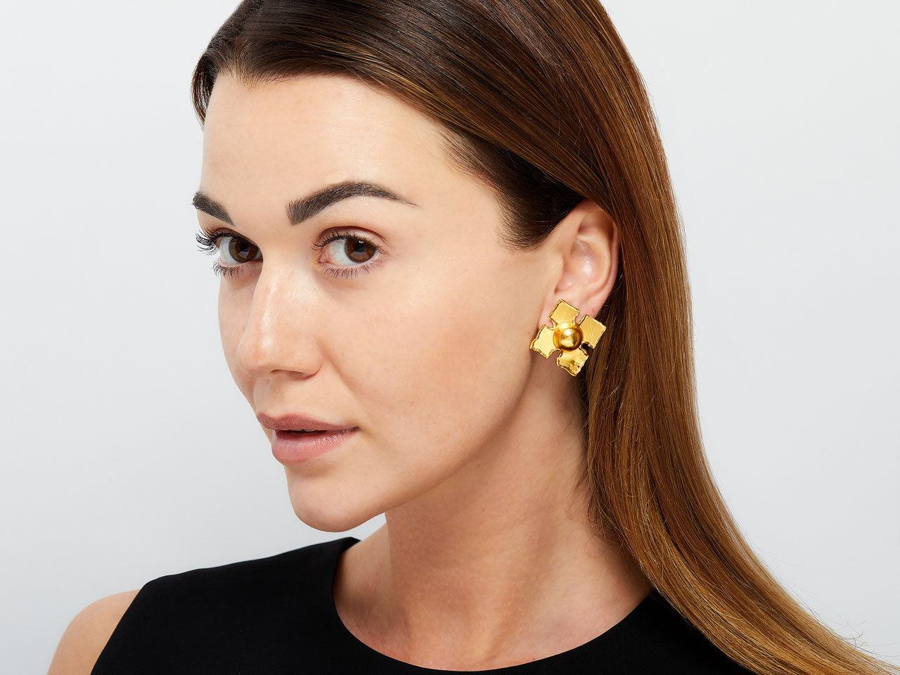 Jean Mahie Earrings in 22K Gold