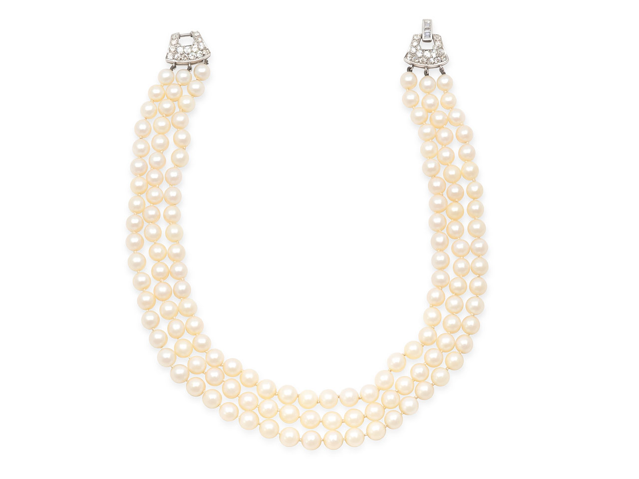 Mid-Century Pearl Necklace with Diamond Clasp in Platinum