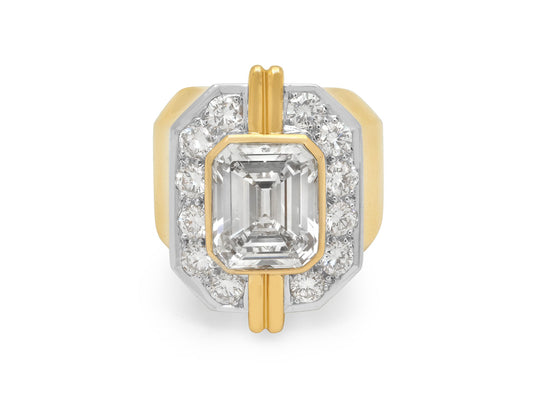 Emerald Cut Diamond, 4.53 carats M/VS1, Ring in 18K Gold and Platinum