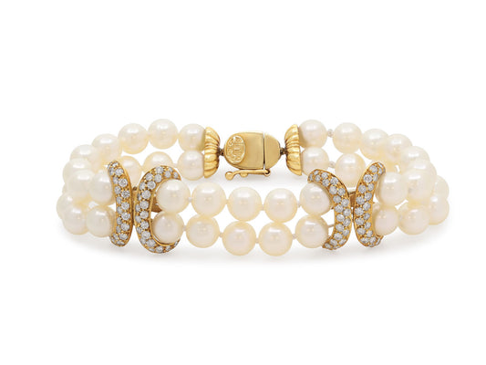 La Triomphe Pearl and Diamond Bracelet in 18K Gold