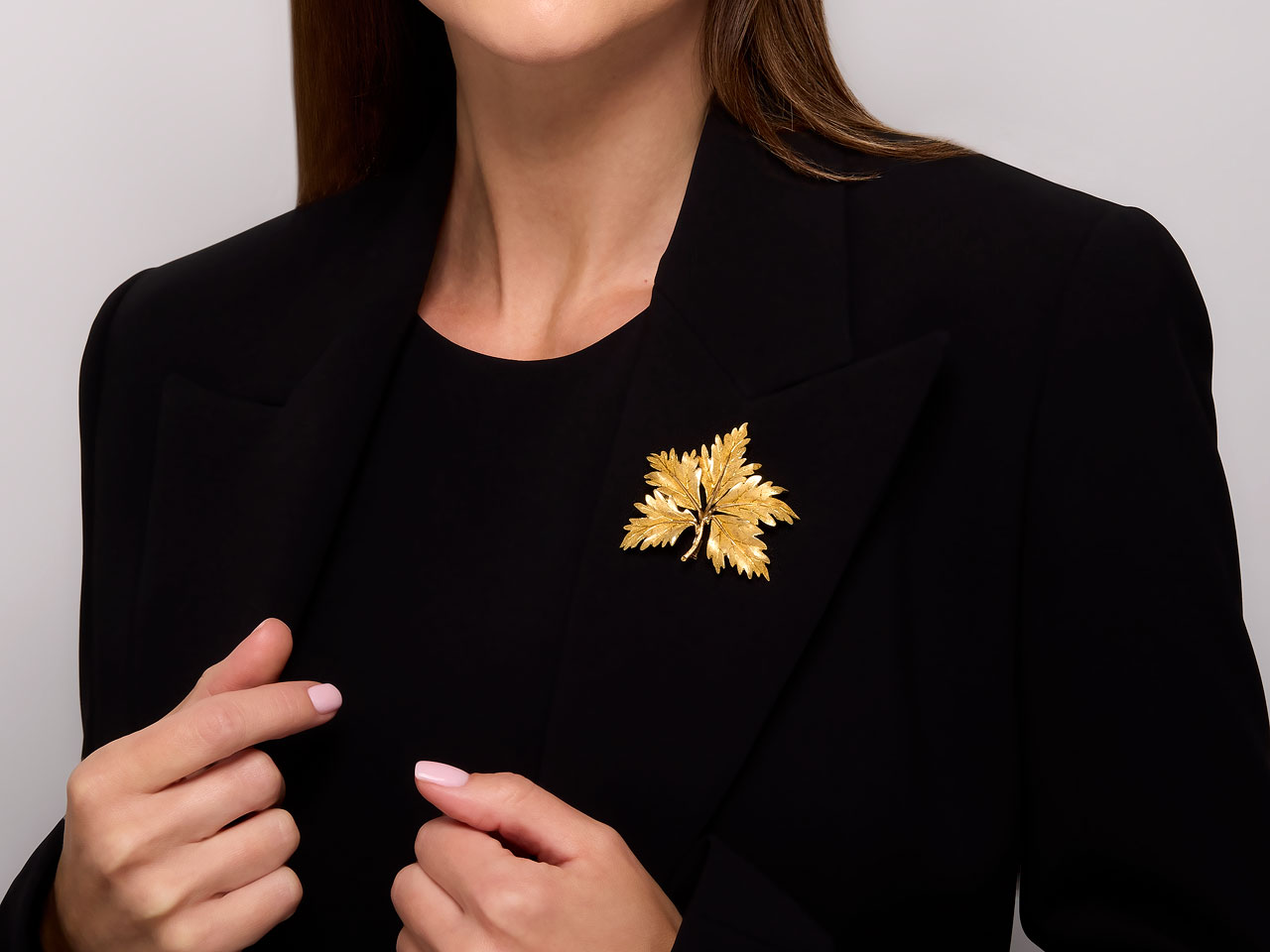 Buccellati Leaf Brooch in 18K Gold