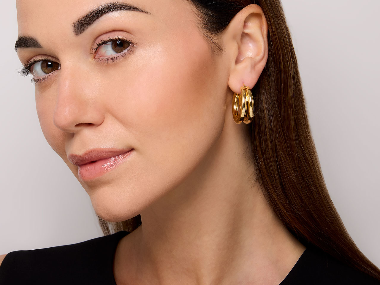 Double Hoop Earrings in 18K Gold, by Beladora