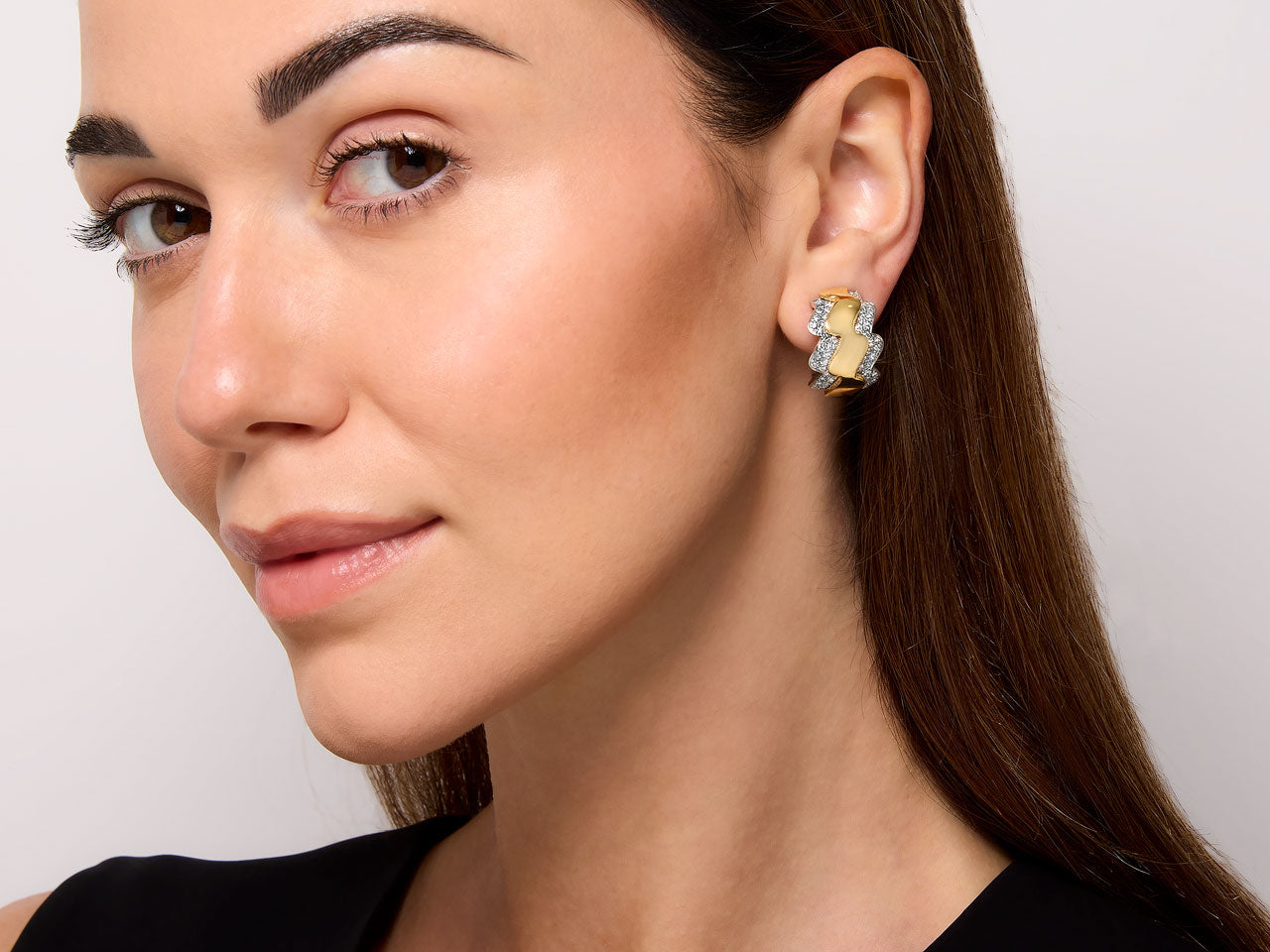 Van Cleef & Arpels 'Wave' Diamond Earrings in 18K Gold