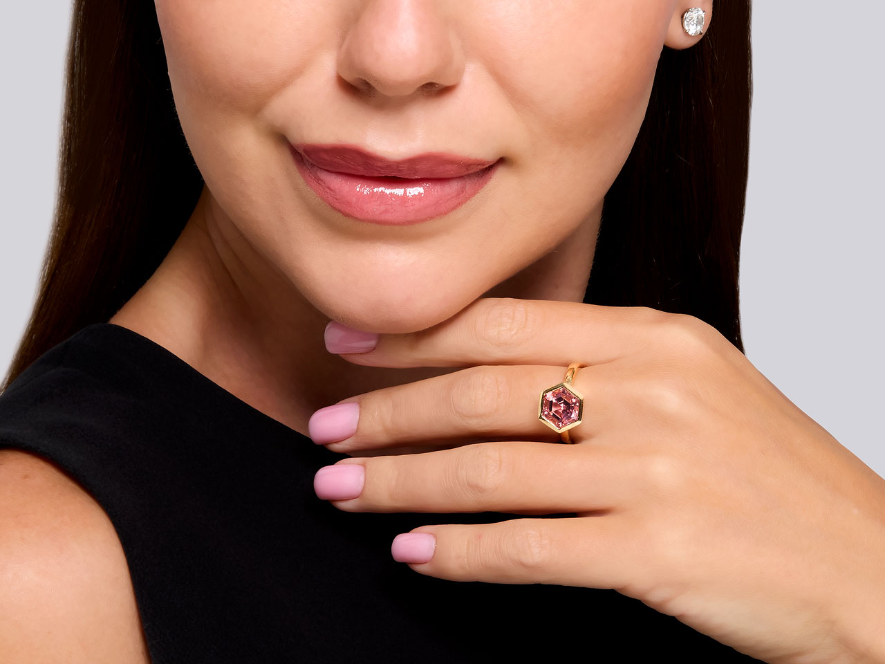 Beladora 'Bespoke' Pink Tourmaline Ring in 18K Gold