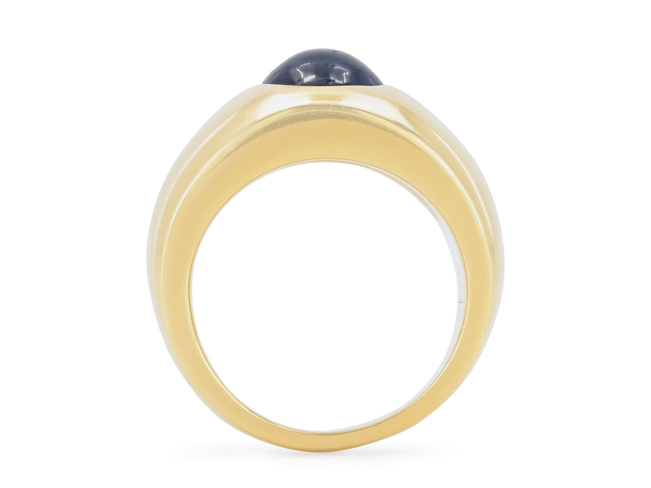 Van Cleef & Arpels Cabochon Sapphire Ring in 18K Gold