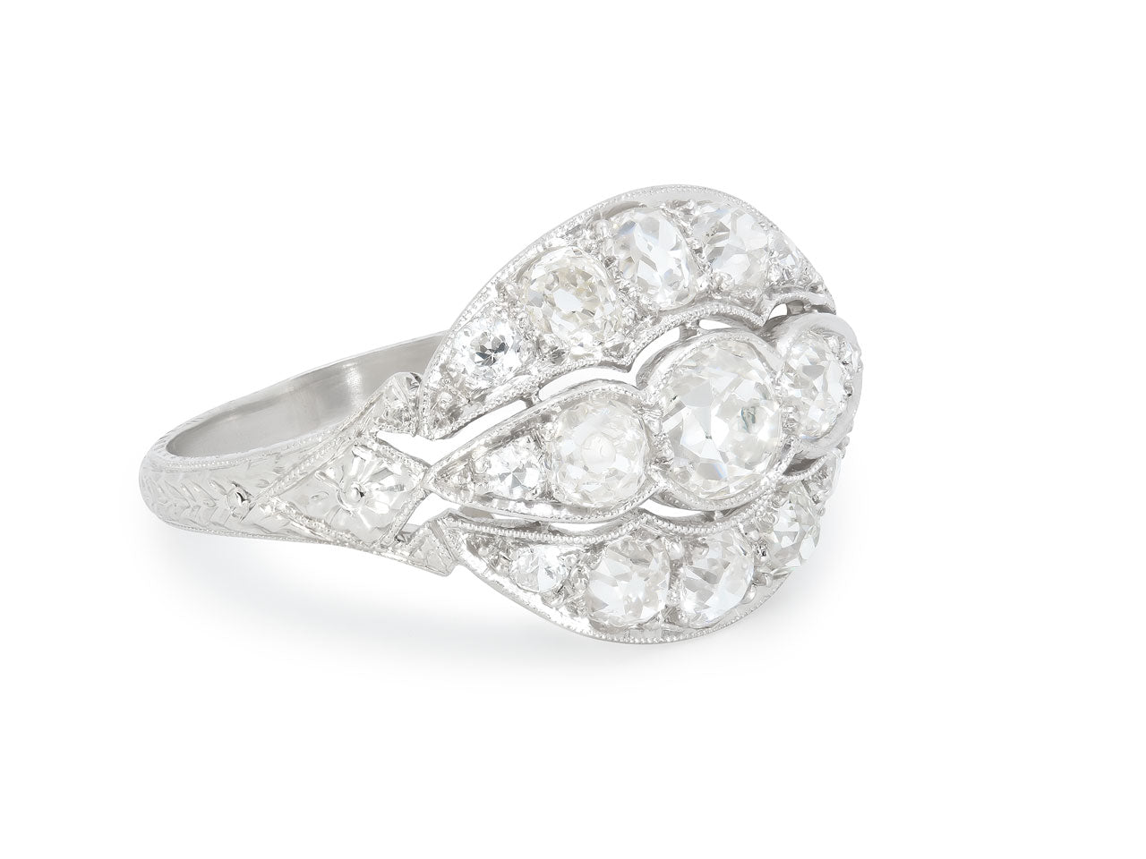 Antique Edwardian Diamond Ring in Platinum