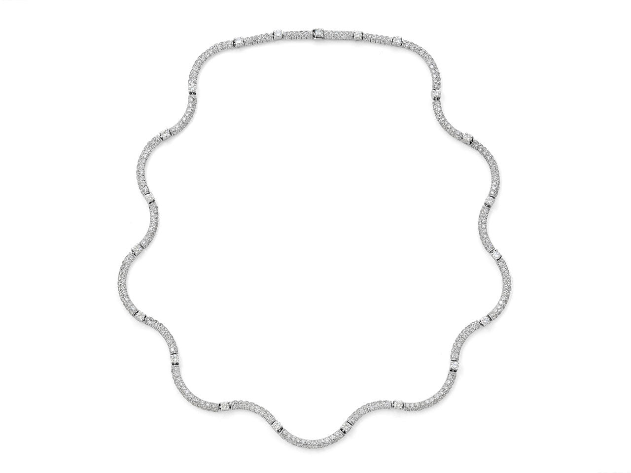 Diamond Scalloped Necklace in 18K White Gold