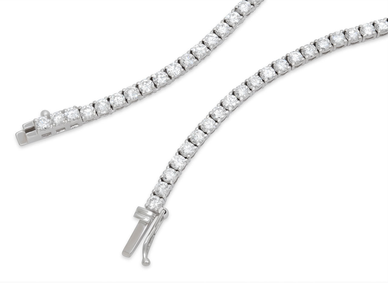 Diamond Rivière Necklace, 9.55 carats, in 18K White Gold