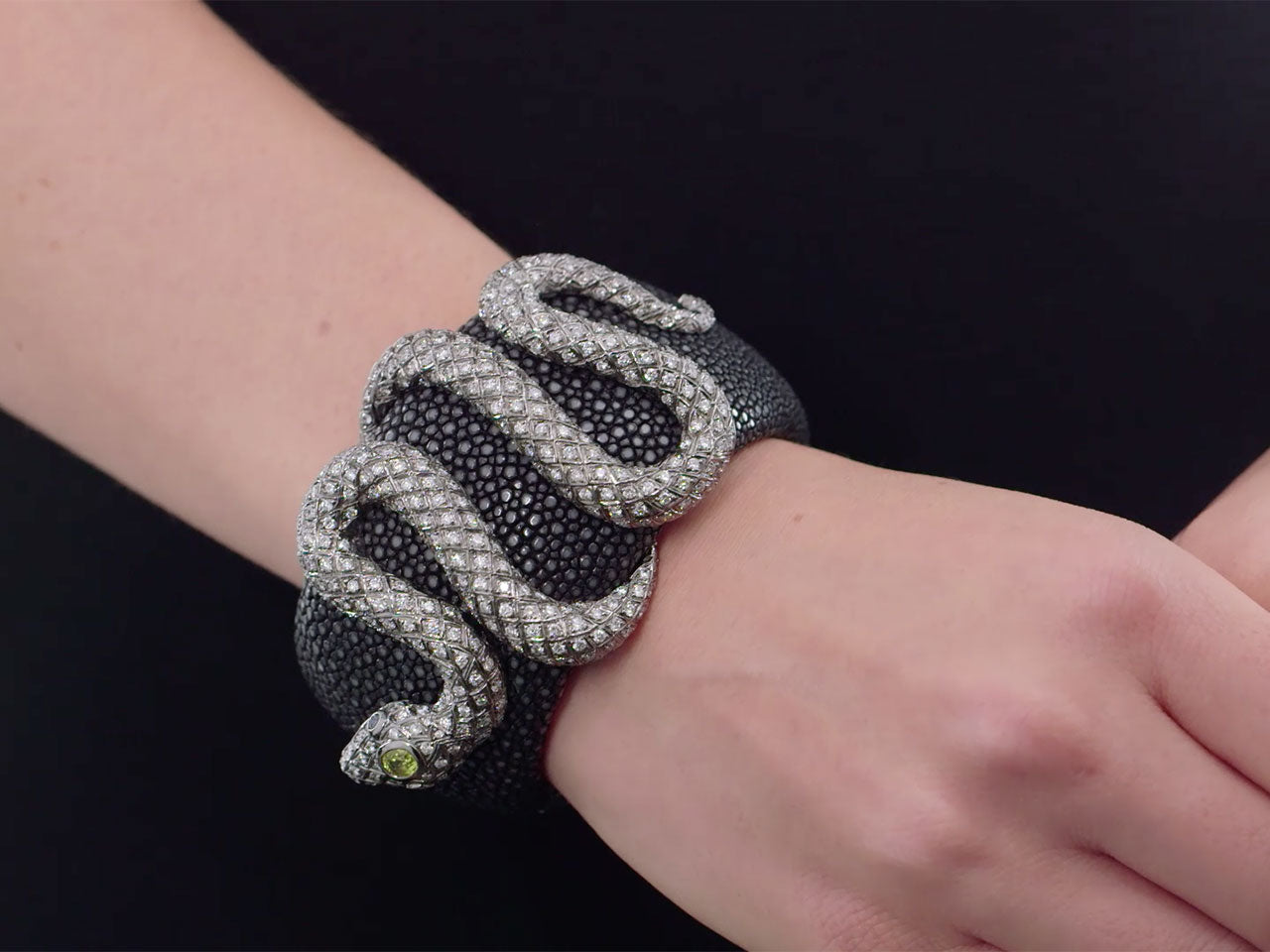 Snake cuff bracelet for woman Green Aventurine Copper wire w - Inspire  Uplift